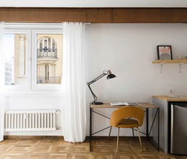 Room in a shared 7-bedroom apartment for rent in Castellana. - Photo 4