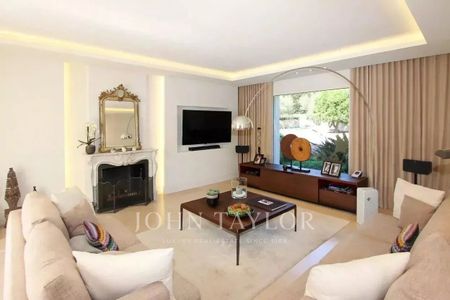 Maison à louer Valbonne, Cote d'Azur, France10 500 EUR / Mois - Photo 4