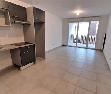 location Appartement T2 DE 38.9m² À MONTPELLIER - Photo 3