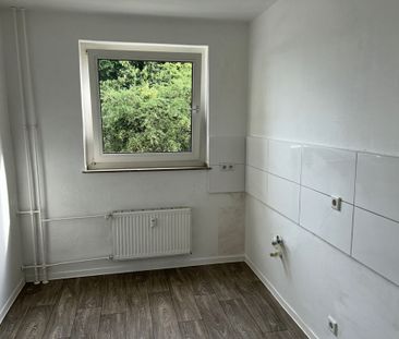 In Sanierung 3 Zimmer im Erdgeschoss - Foto 1