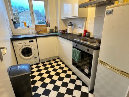 1 bedroom flat to rent - Photo 3