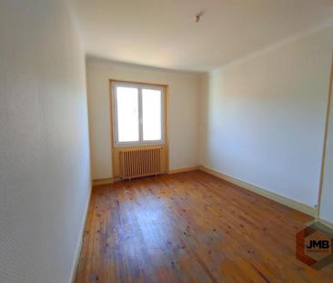 Location Appartement 3 pièces 70m² MILLAU 12100 - Photo 4