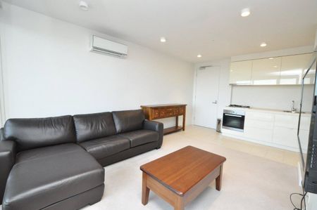 2114/33 Mackenzie Street - Photo 2