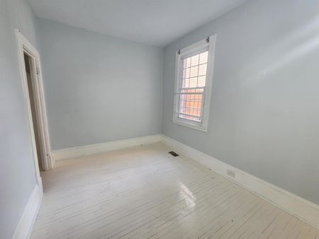 335 Saint Patrick Street - 1 - Photo 3