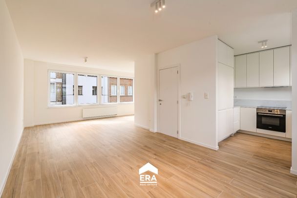 Elegante woning met 4 slaapkamers, garage en tuin - foto 1