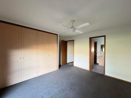 154 Riverside Avenue, Mildura VIC 3500 - Photo 2