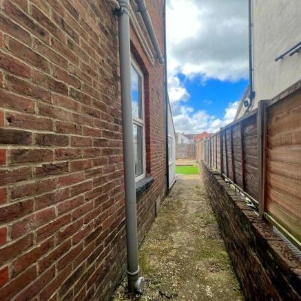 St. Augustine Road, Southsea - Photo 1