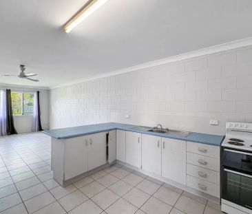 Low-Maintenance Living in Convenient Location - Photo 6
