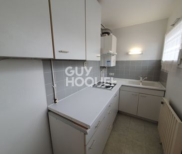 Location Appartement 1 pièce 29m² - Photo 2
