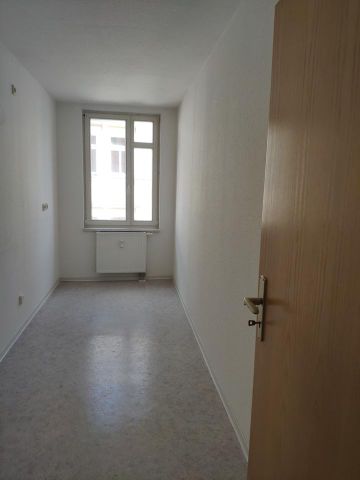 2-Raum Wohnung im sanierten Altbau im Zentrum - Photo 2