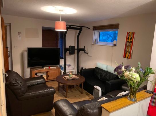 1 Bed Terraced House, Kenilworth Road, SE20 - Photo 1