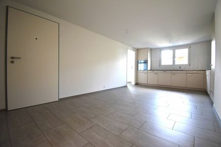 Idyllisches und ländliches Wohnen - 3.5 ZWG Sitzplatzwohnung zu vermieten! - Photo 2