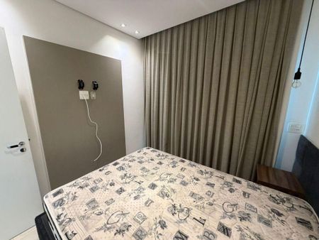 Apartamento Com 1 Dormitório Para Alugar, 55 m² por R$6.005/mês - Av Regen - Foto 2