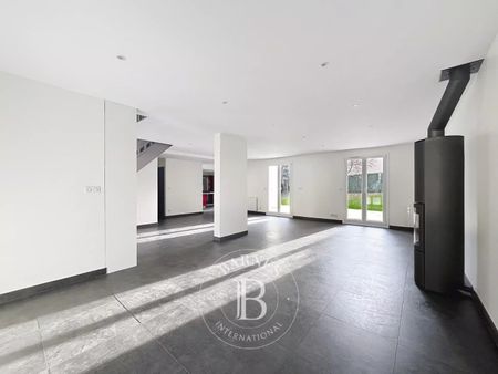 Tout savoir sur cette maison dans le quartier Le Plateau, à Louveciennes - Photo 3