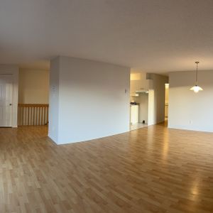 Superbe 5 1/2 à Louer - Photo 3