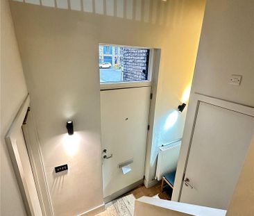 3 bedroom terraced house to rent - Photo 3