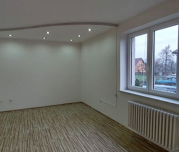 Pronájem bytu 4+1 91 m² - Photo 1