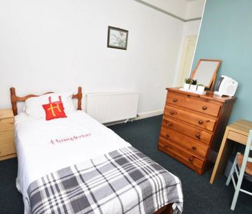 2 bedroom flat to rent - Photo 6
