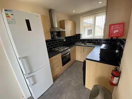 3 bedroom house to rent - Photo 5