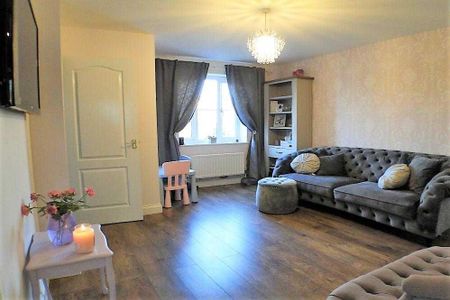 3 bedroom semi-detached house to rent - Photo 3