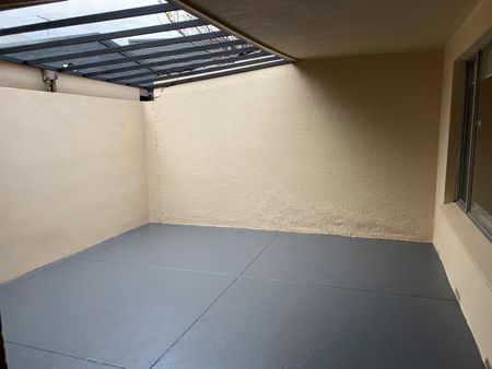 19 Earl Street, Windsor VIC 3181 - House For Rent | Domain - Photo 2