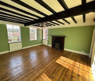 4 bedroom equestrian property to rent - Photo 2