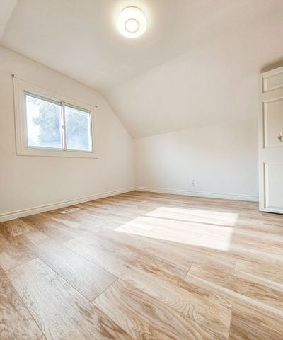 For Lease - 33 Woodhouse Crescent, Ajax, Ontario - Photo 3