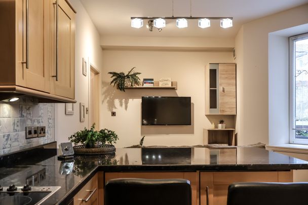 1 Bed Flat, Craigie Loanings, AB25 - Photo 1