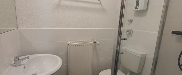 Sonniges Appartement mit großem Balkon! - Photo 1