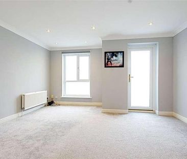 George Lovell Drive, Enfield, EN3 - Photo 1