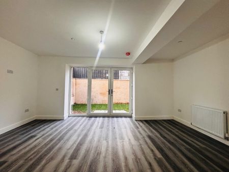 Queen Mary Avenue, Flat 5, Glasgow, Queens Park, G42 8DT - Photo 3