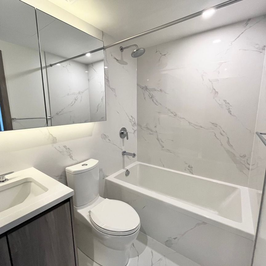 For Lease - 27 Mcmahon Drive Unit# 805, Toronto, Ontario - Photo 1