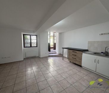 Location Appartement 2 pièces 35m² ST LEONARD DE NOBLAT 87400 - Photo 3