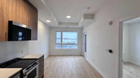 For Lease - 3250 Carding Mill Trail Unit# 514, Oakville, Ontario - Photo 5