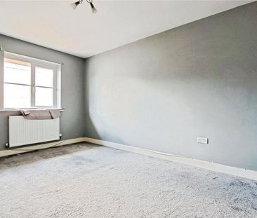 4 bedroom terraced house to rent - Photo 6