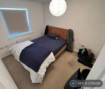 3 bedroom terraced house to rent - Photo 2