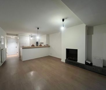 Gezellig 1-slaapkamerappartement te huur in hartje Waregem - Foto 2