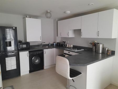 1 bedroom flat to rent - Photo 4
