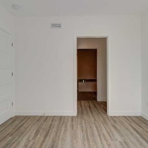 Spacieux 3 1/2 à louer à Sherbrooke - Photo 2