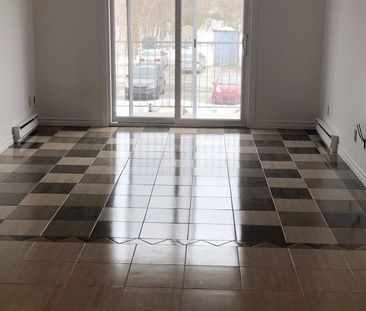 APPARTEMENT 3 ½ À LOUER - Photo 4