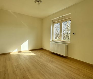 Appartement - Te huur - Photo 2