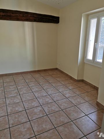 Sur la commune de NYONS (26) un T3 de 52 m² au 1er étage. - Photo 2