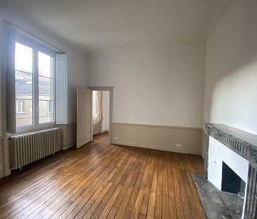 A Louer - Nantes Quartier Chateau - Appartement Nantes 5 Pièces De 140.16 M2 - Photo 1