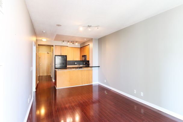 For Lease - 3939 Duke Of York Boulevard Unit# 2208, Mississauga, Ontario - Photo 1