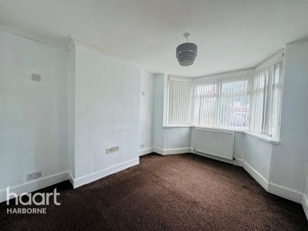 5 bedroom semi-detached house to rent - Photo 2