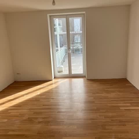 3 Zimmer, 64 m², 1. Stock - Photo 1