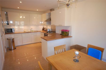 4 bedroom house to rent - Photo 5