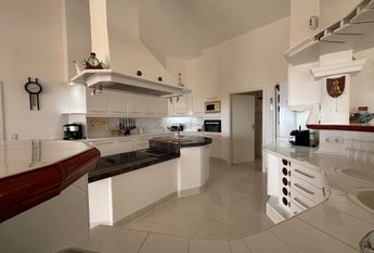 Luxury Villa in Muchamiel, for rent