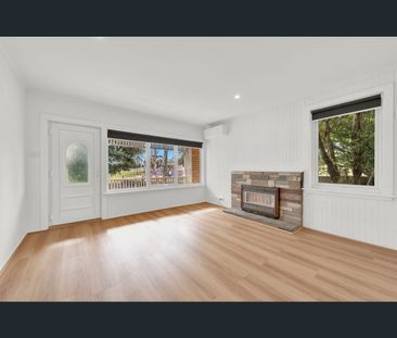 8 Lehmann Crescent, Frankston North, Vic 3200 - Photo 6
