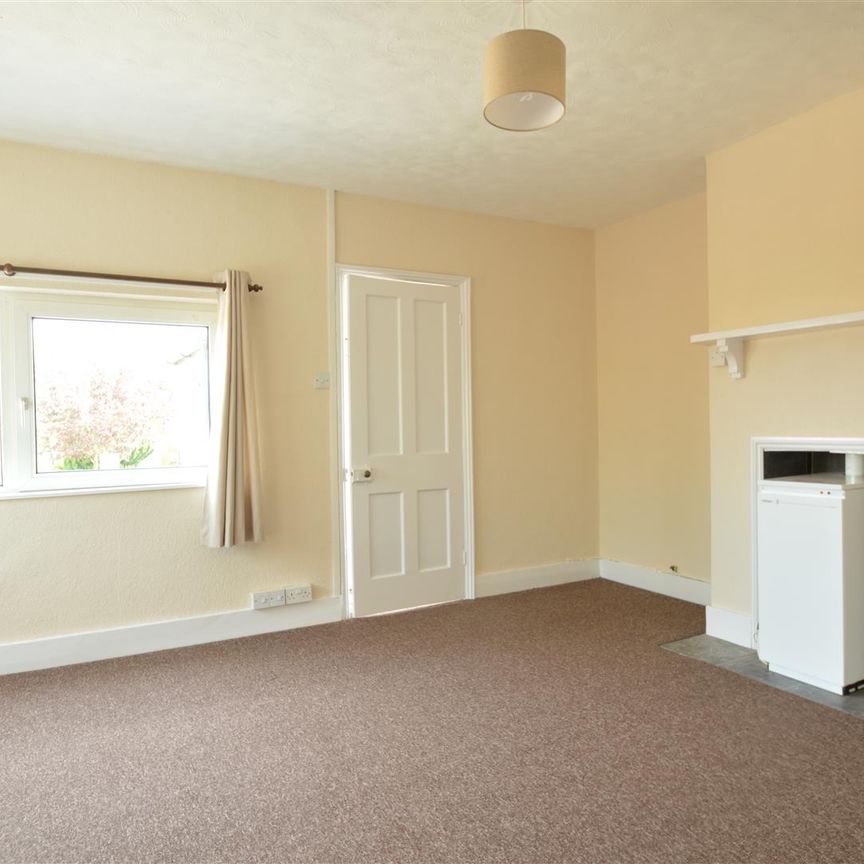 Green End Farm Cottage, Six Mile Bottom Road, West Wratting, Cambridge - Photo 1